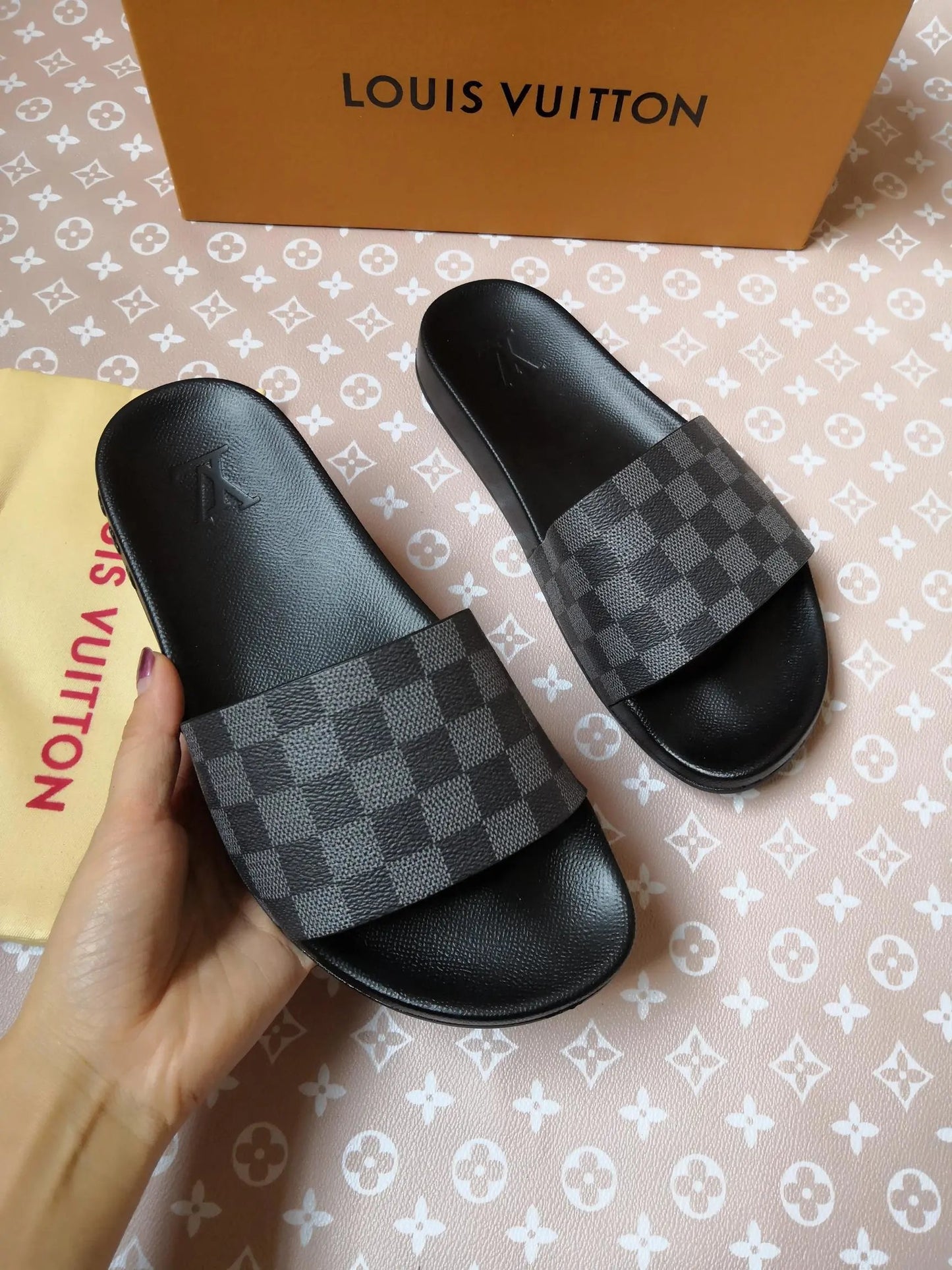 LV slippers