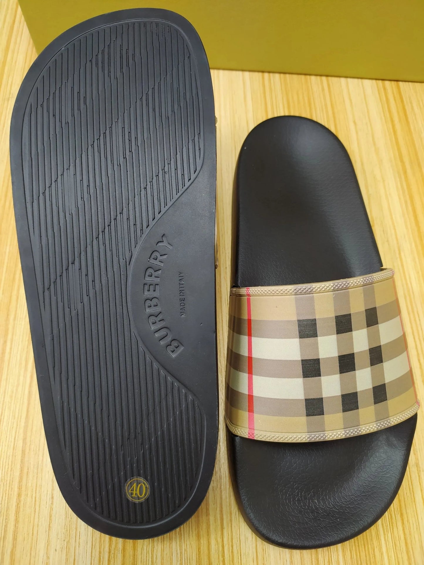 The Burberry slippers  summer