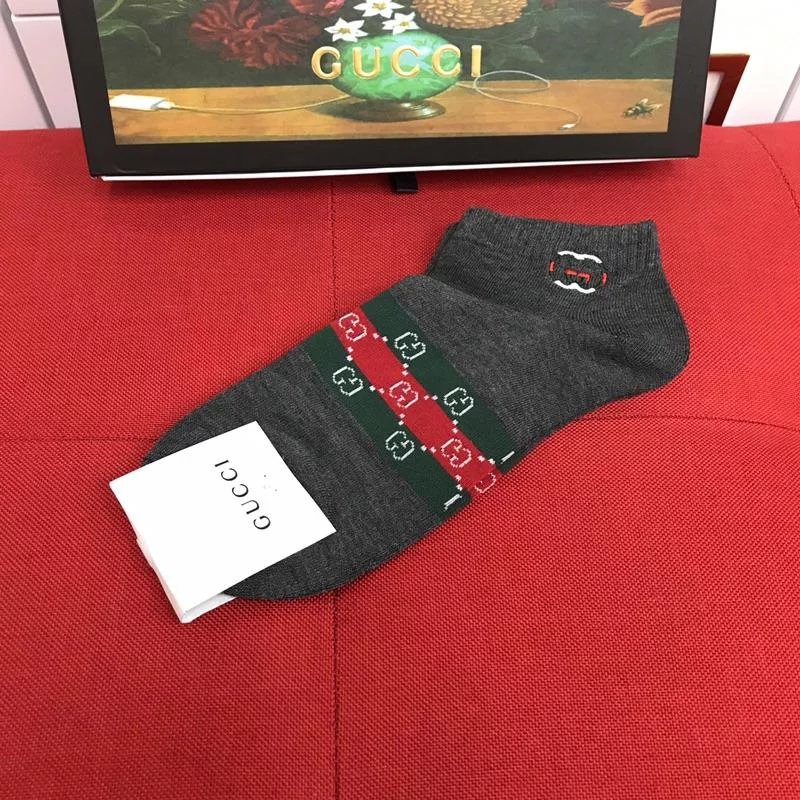 Gucci 5 pair socks