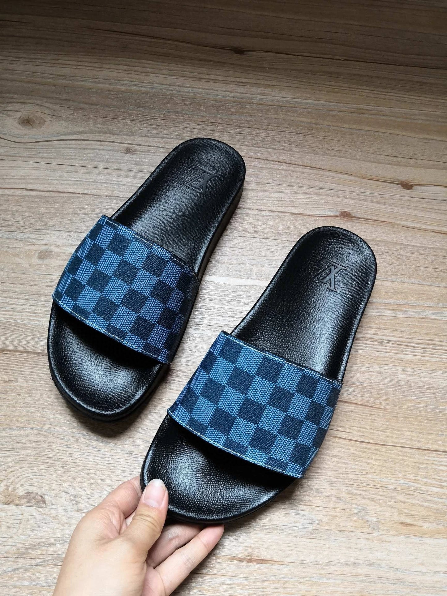 LV slippers