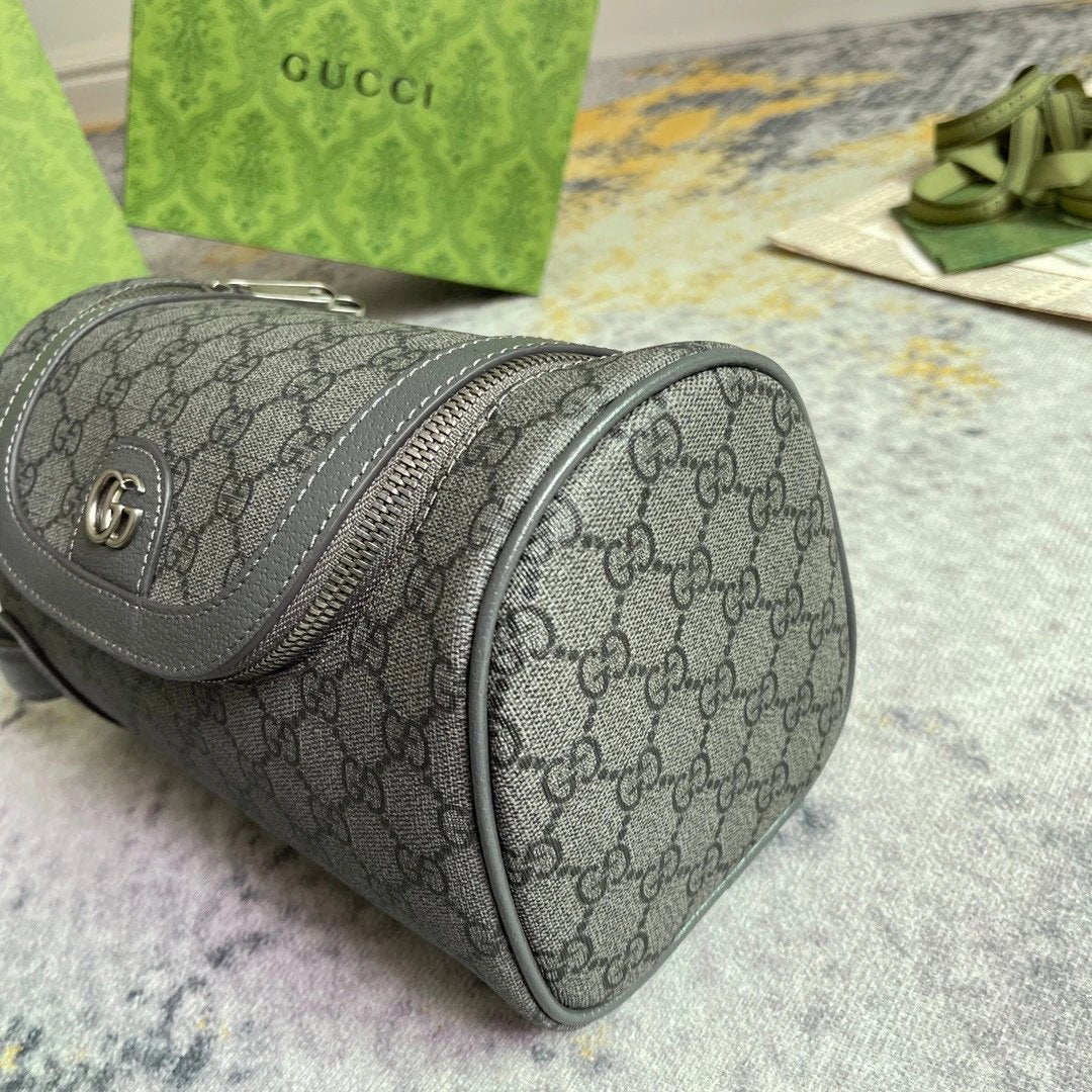 GUCCI toiletry bag Grey glue size: 27x13x28 cm