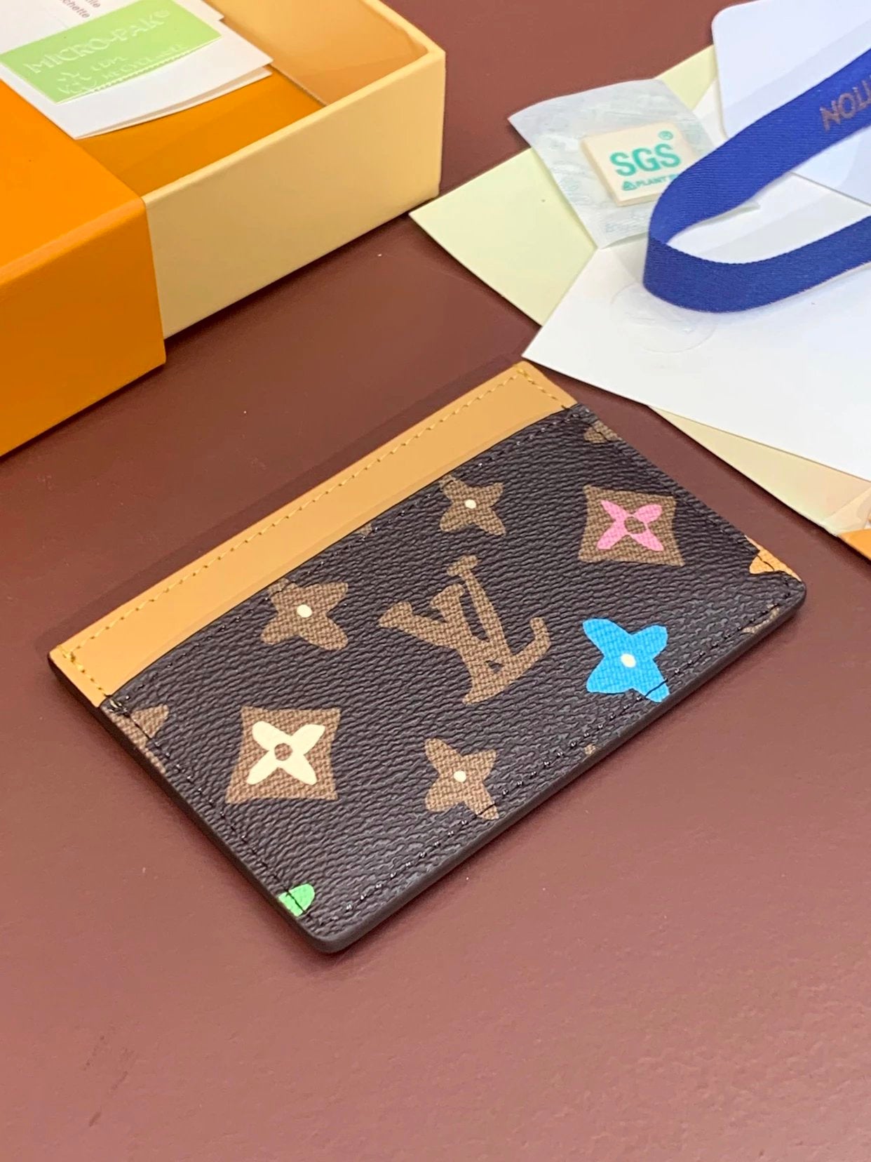 LV  new card holder wallet