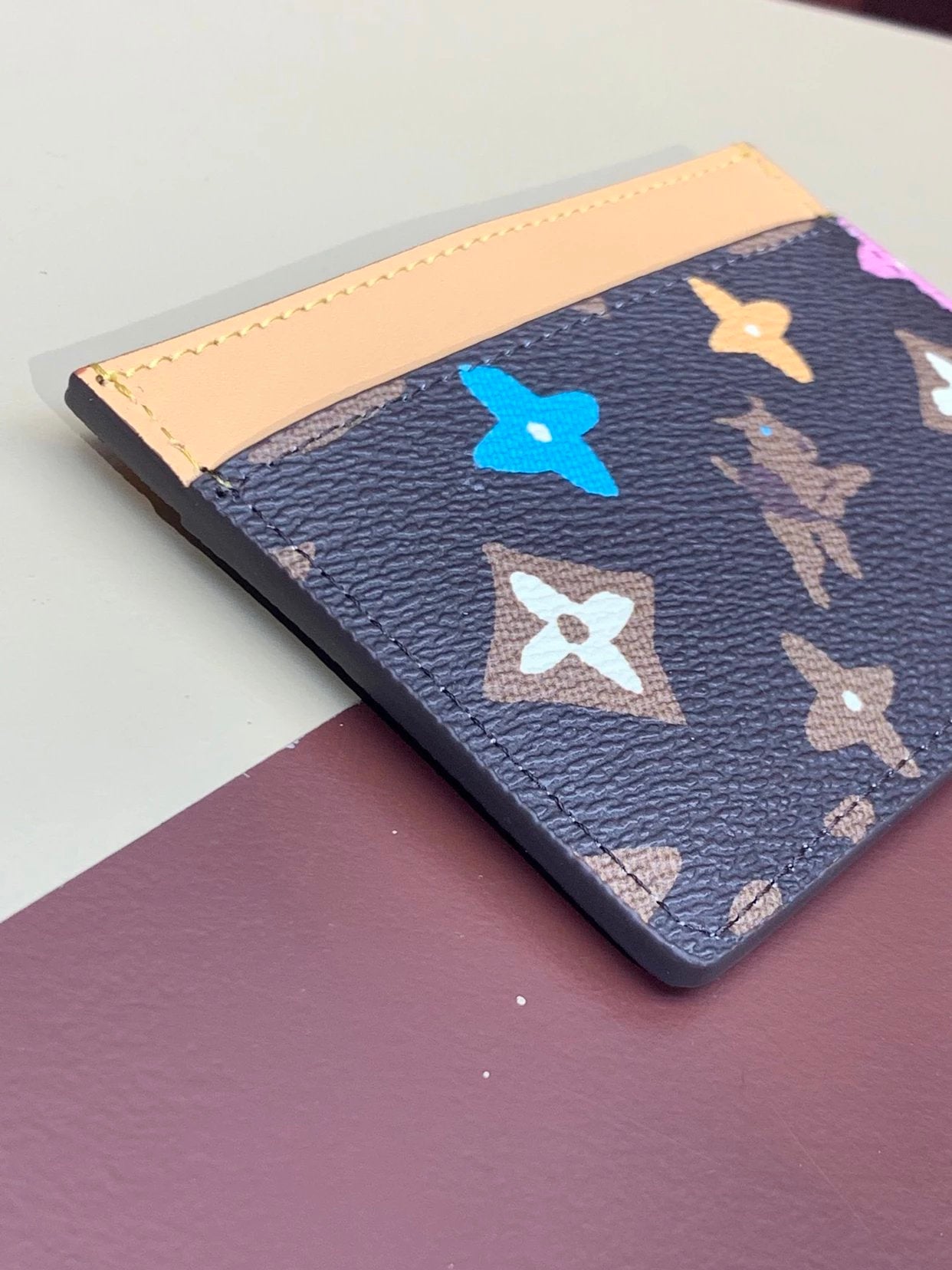 LV  new card holder wallet